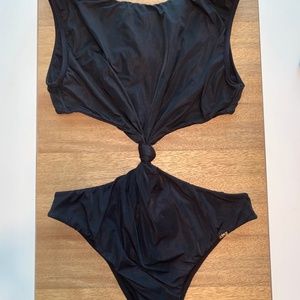 Salinas Knotted One Piece